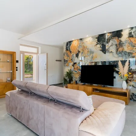 Red Wind By Perle Di Puglia Nardò